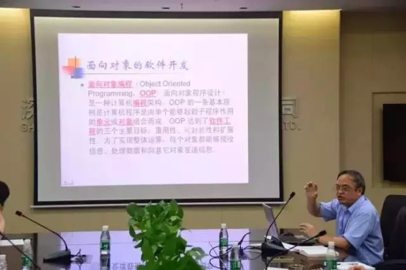 浴室情欲HD三级