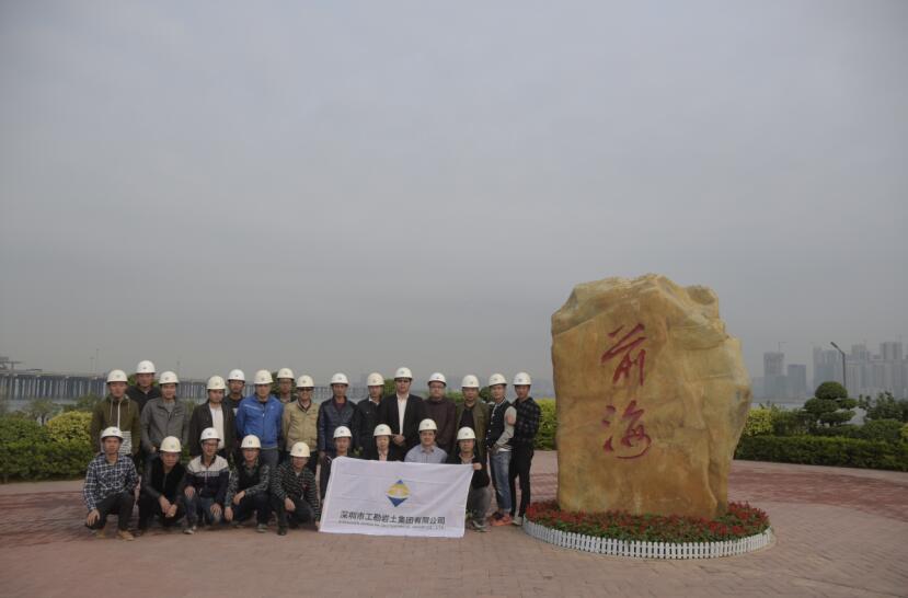 浴室情欲HD三级