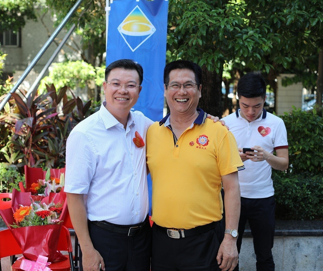 浴室情欲HD三级