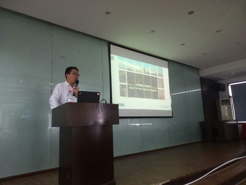 浴室情欲HD三级