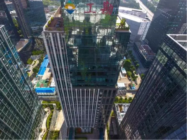 浴室情欲HD三级