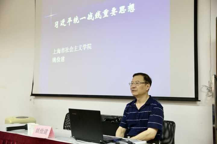 浴室情欲HD三级