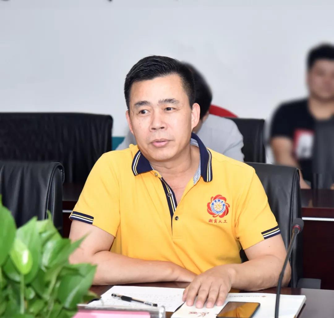 浴室情欲HD三级