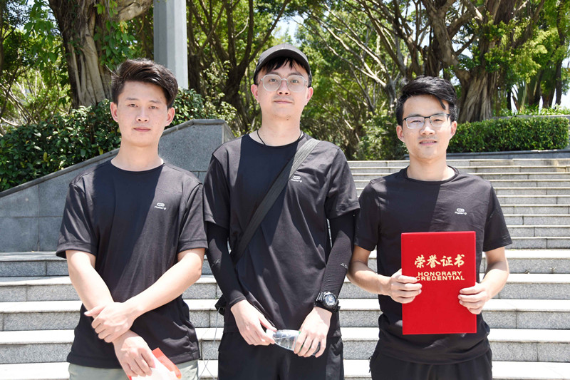 浴室情欲HD三级