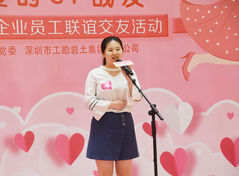 浴室情欲HD三级