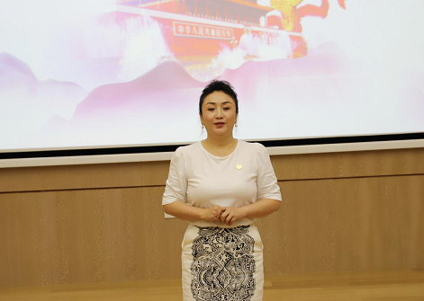 浴室情欲HD三级