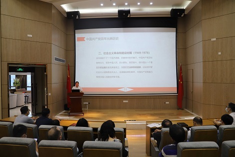 浴室情欲HD三级