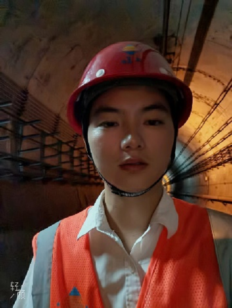 浴室情欲HD三级