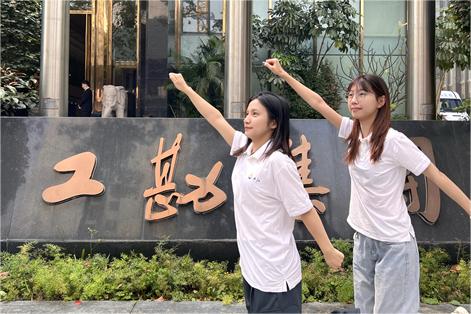浴室情欲HD三级