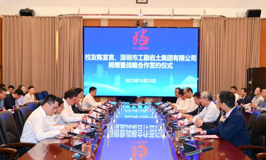 浴室情欲HD三级