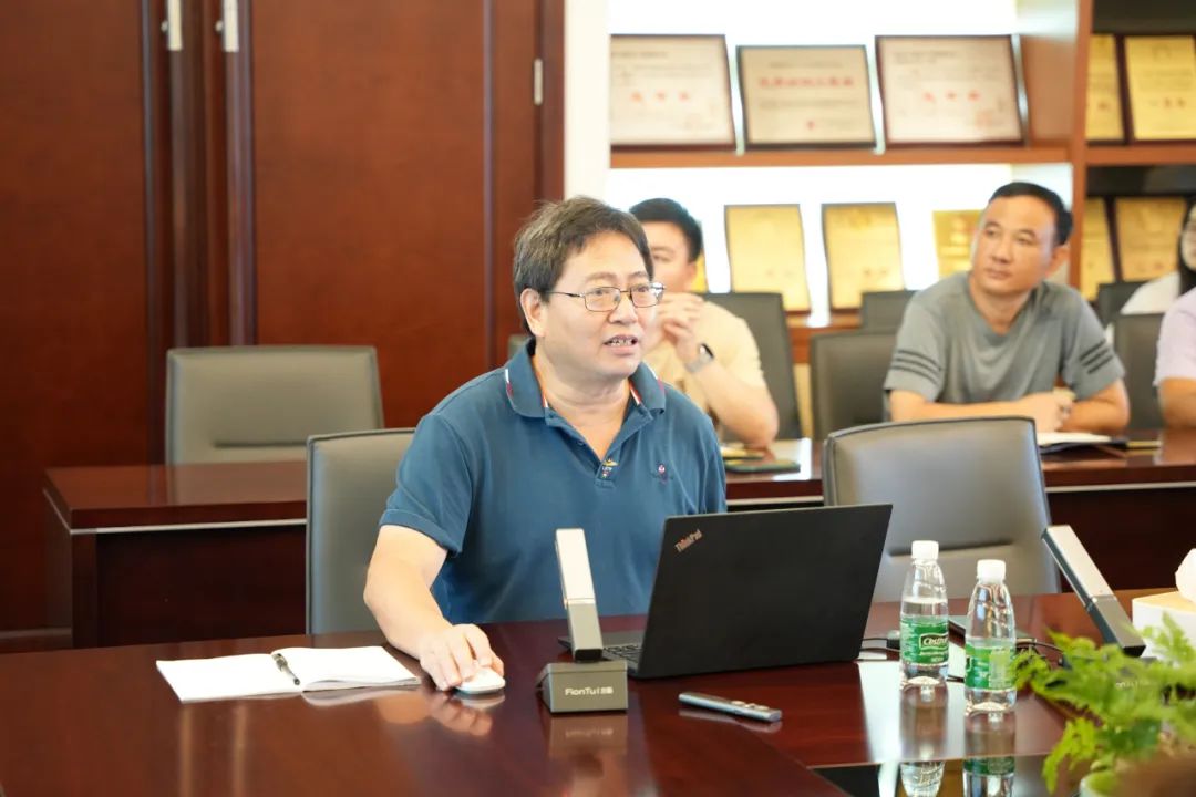 浴室情欲HD三级