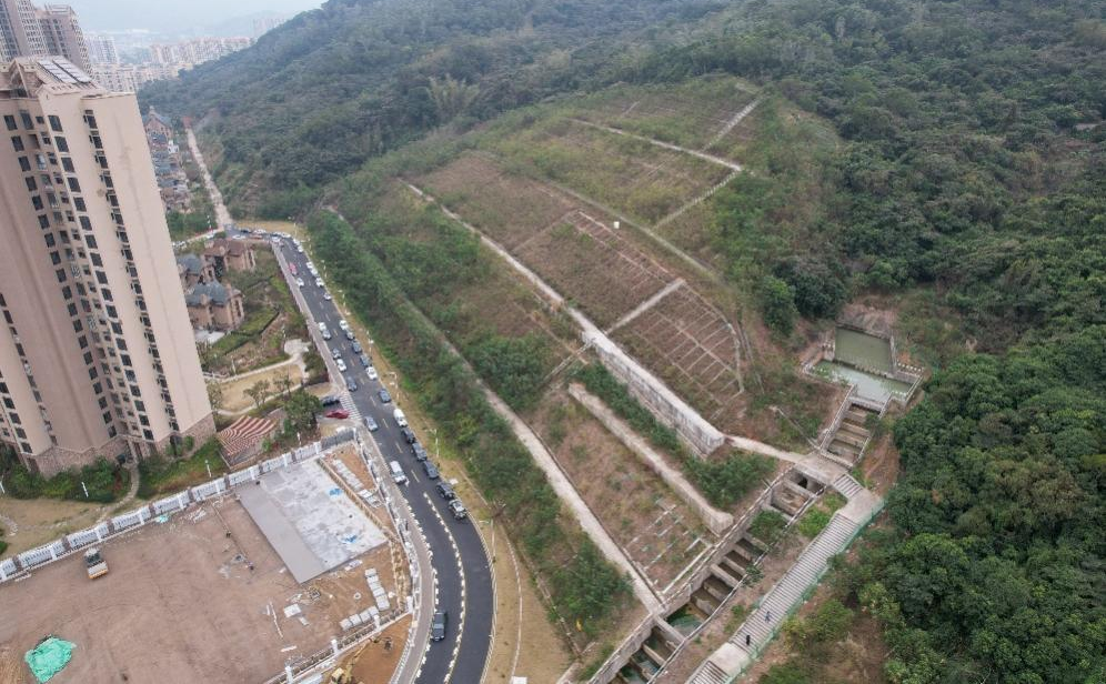 浴室情欲HD三级