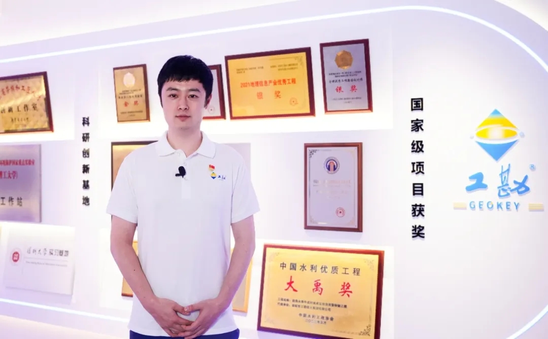 浴室情欲HD三级