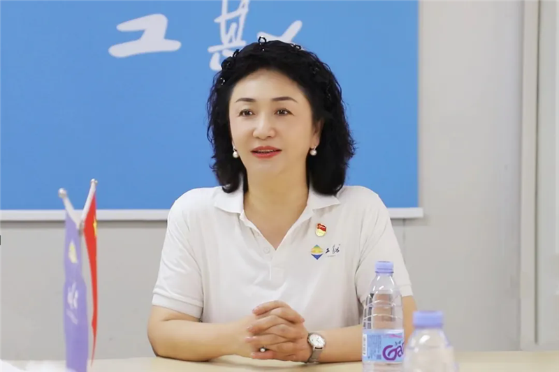 浴室情欲HD三级