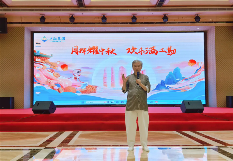 浴室情欲HD三级