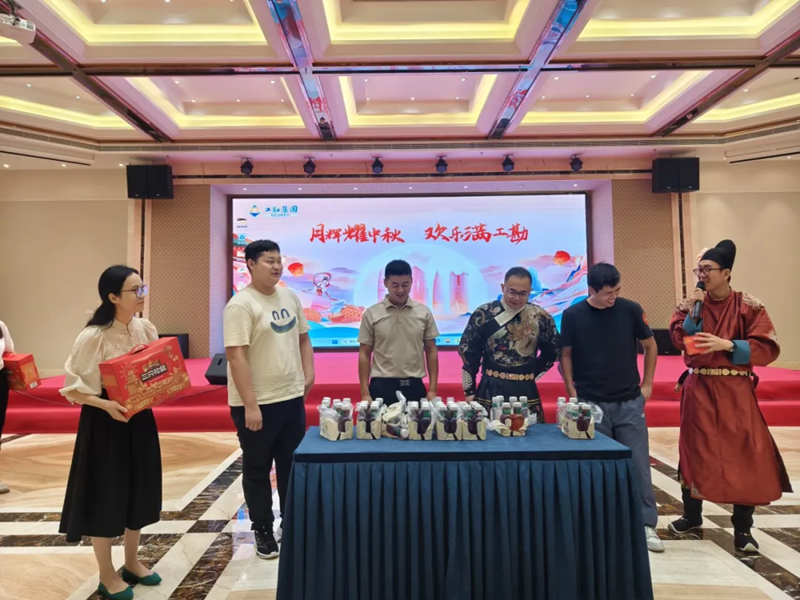 浴室情欲HD三级