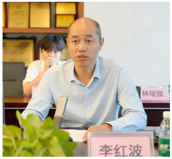 浴室情欲HD三级
