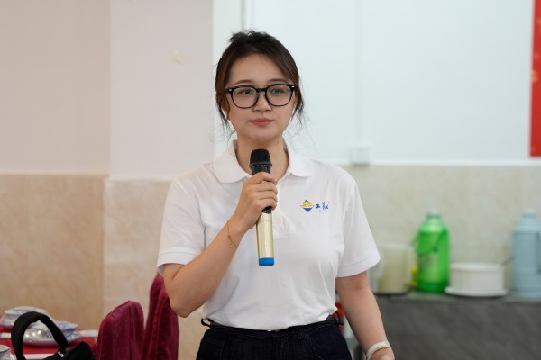 浴室情欲HD三级