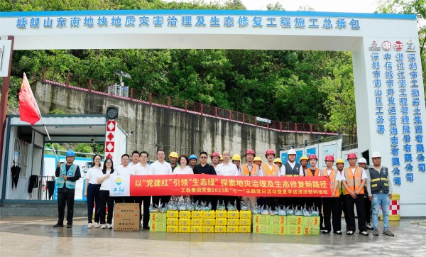 浴室情欲HD三级