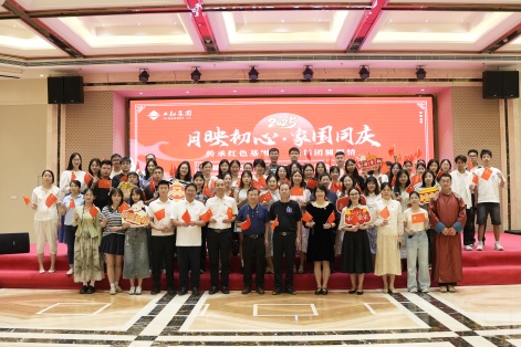 浴室情欲HD三级